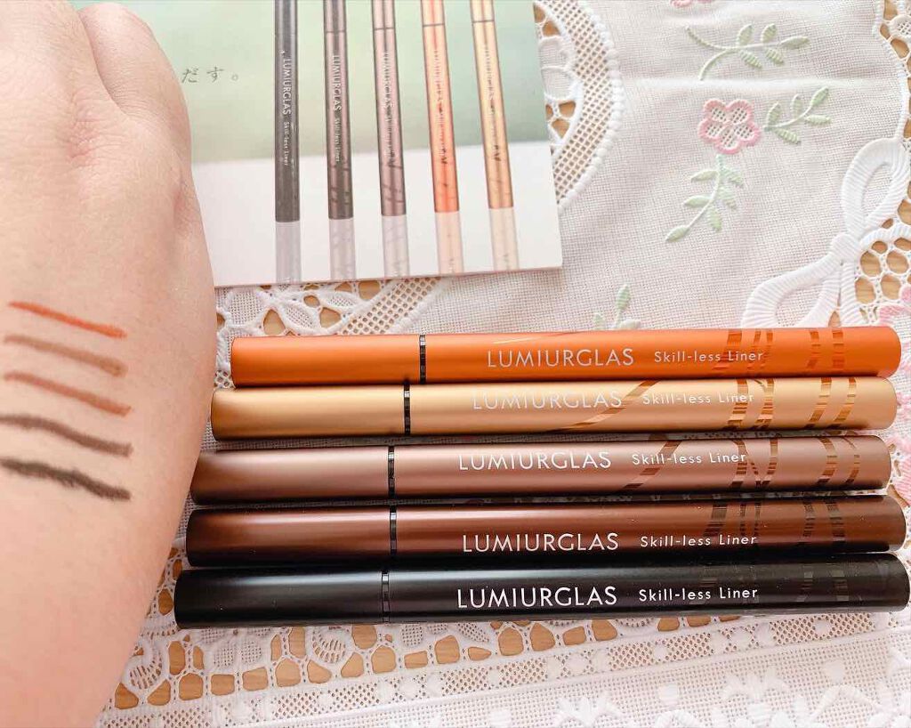 スキルレスライナー/LUMIURGLAS/リキッドアイライナーを使ったクチコミ(2枚目)