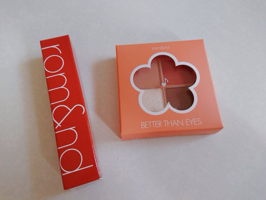 ジューシーラスティングティント/rom&nd/リップティントを使ったクチコミ（2枚目）