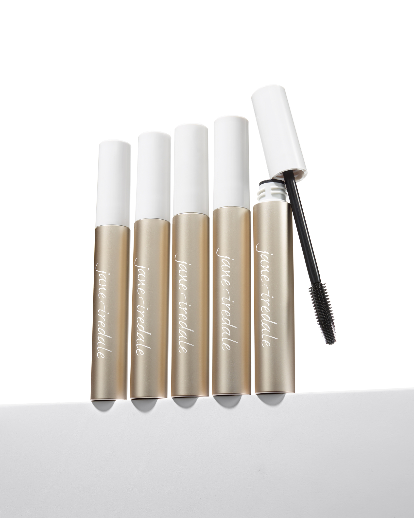 ジェーンアイルデール マスカラ2本とグロス 試してみた】ラッシュフィクセーション チュービングマスカラ