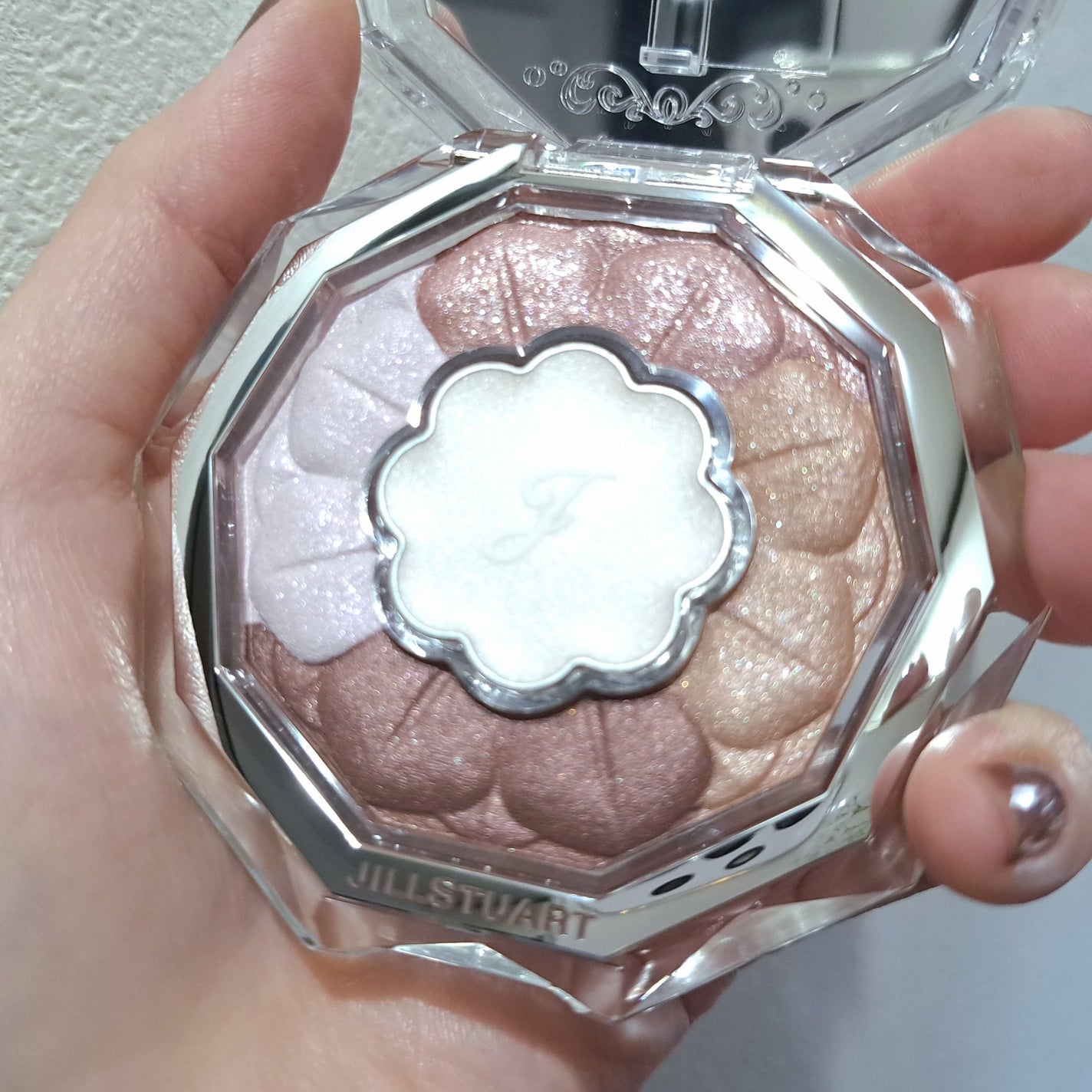 ジルスチュアート ブルームクチュール アイズ/JILL STUART/アイシャドウパレットを使ったクチコミ(3枚目)