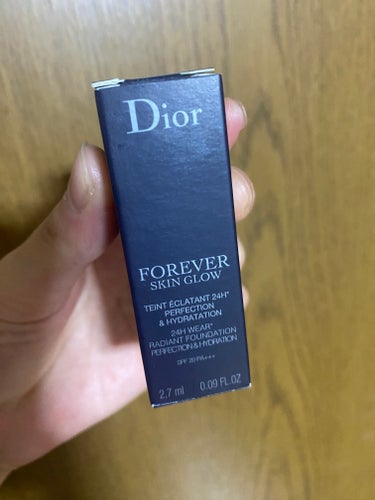 ディオールスキン フォーエヴァー フルイド グロウ/Dior/リキッドファンデーションを使ったクチコミ（1枚目）