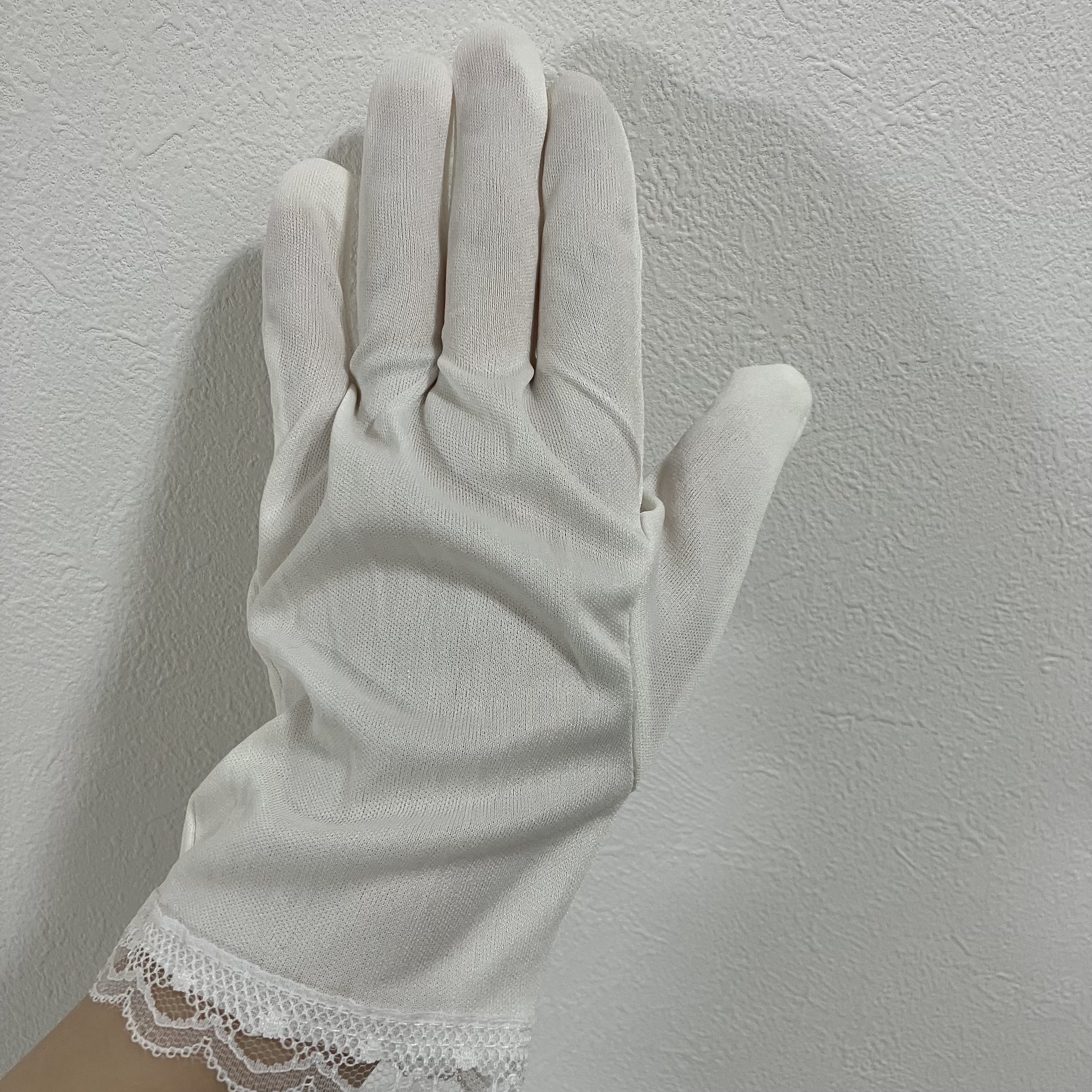 グローブ　レース付き/セリア/その他スキンケアグッズを使ったクチコミ（3枚目）