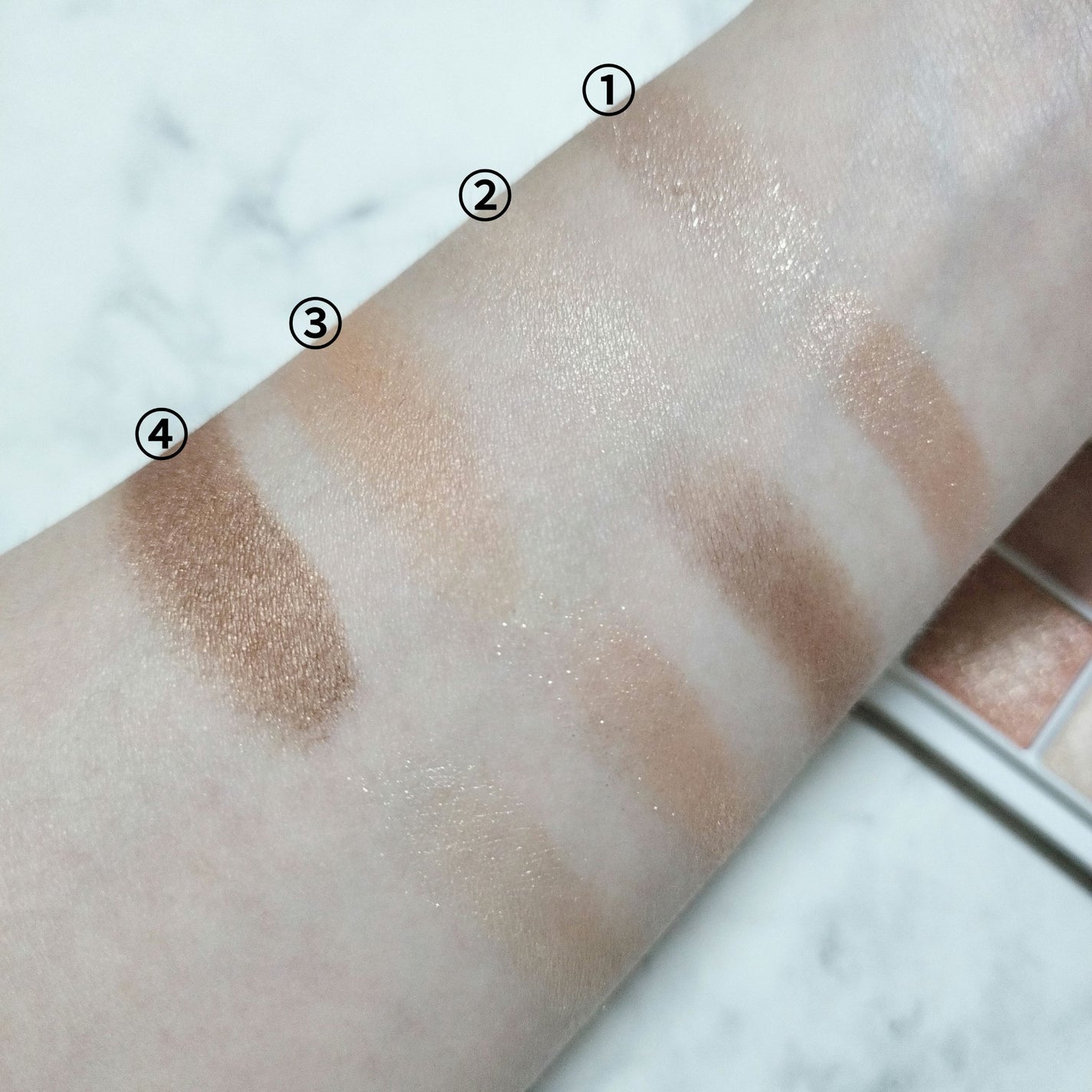 THE アイパレR/b idol/アイシャドウパレットを使ったクチコミ(3枚目)