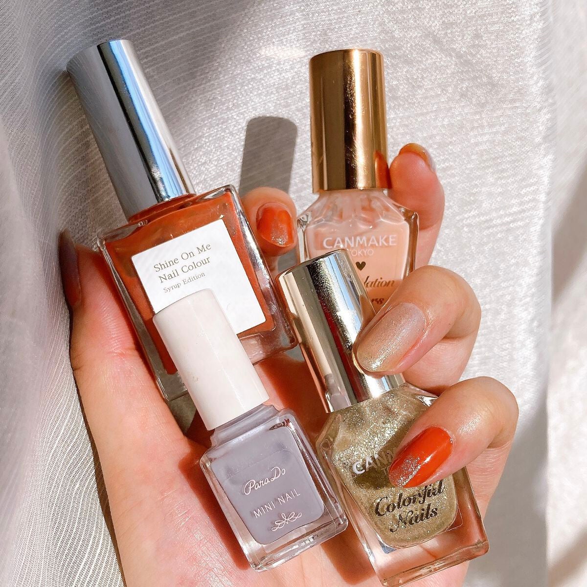 カラフルネイルズ/キャンメイク/マニキュアを使ったクチコミ(2枚目)