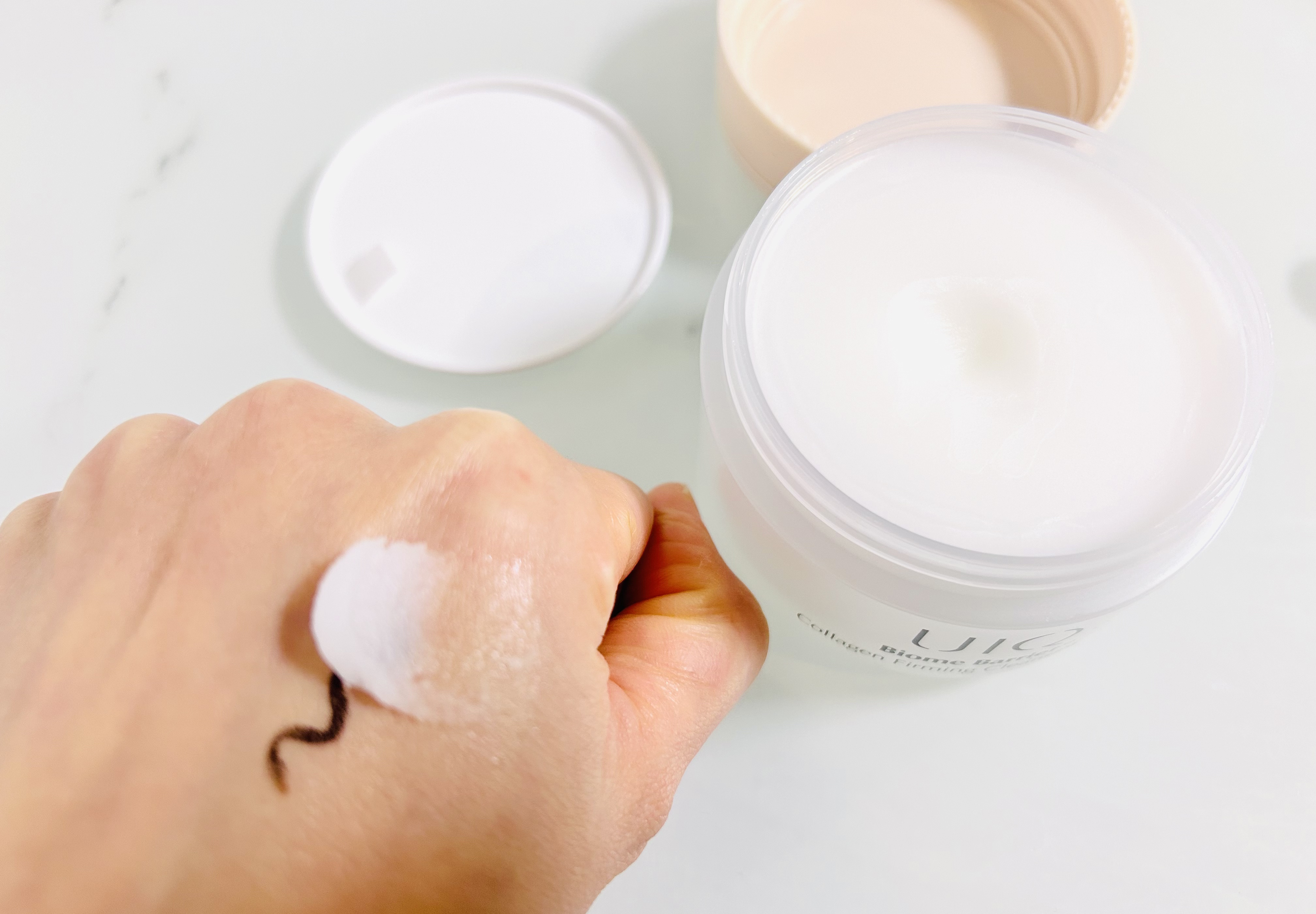 バイオームバリアコラーゲンファーミングクレンジングバーム/UIQ/クレンジングバームを使ったクチコミ（2枚目）