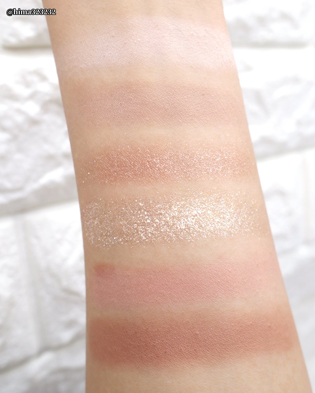 ひまちゃん /垢抜けの参考書 on LIPS 「【🔰】〜激安パレットで簡単メイク♡〜。.。:+*゚゜゚*+:。..」(4枚目)