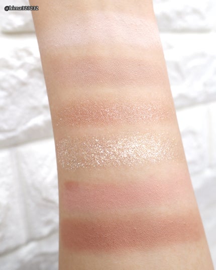 ひまちゃん /垢抜けの参考書 on LIPS 「【🔰】〜激安パレットで簡単メイク♡〜。.。:+*゚゜゚*+:。..」(4枚目)