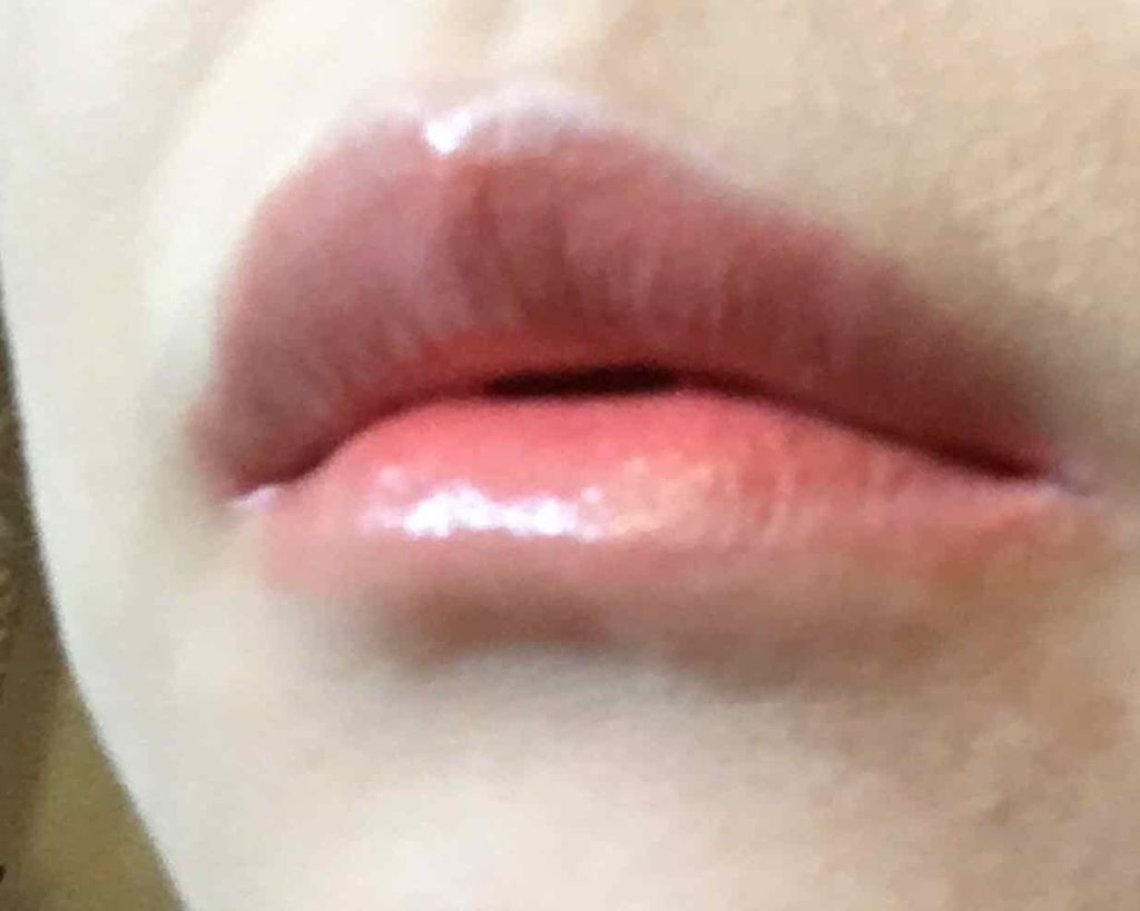 リップコンシーラー モイスト イン/キャンメイク/スティックコンシーラーを使ったクチコミ(4枚目)
