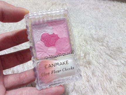グロウフルールチークス/キャンメイク/パウダーチークを使ったクチコミ(1枚目)
