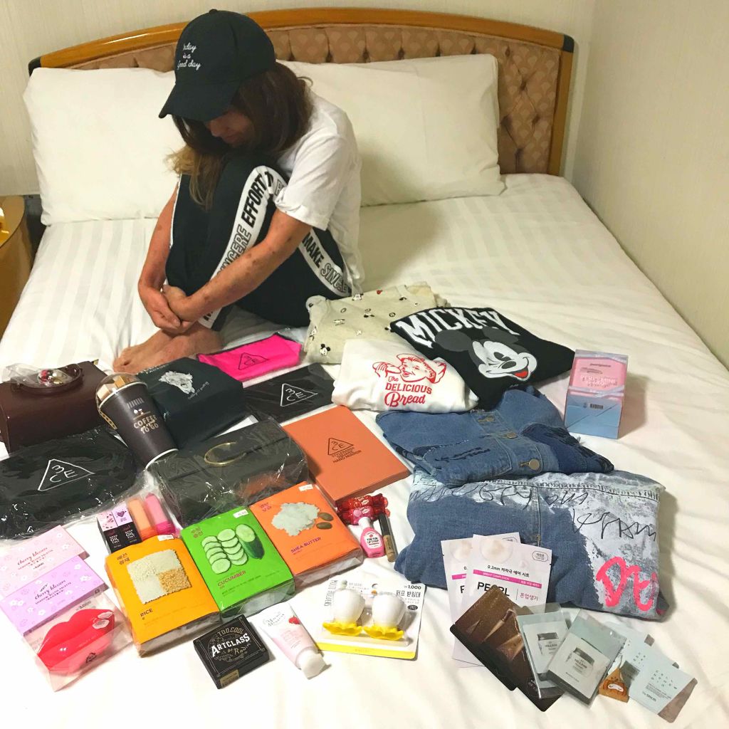 韓国ダイソー/DAISO/パウダーアイシャドウを使ったクチコミ(1枚目)