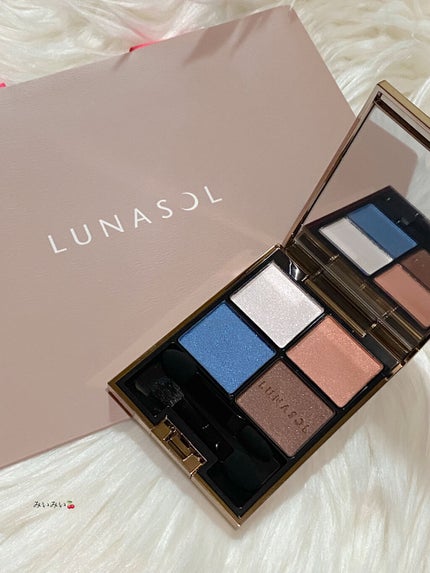 アイカラーレーション/LUNASOL/アイシャドウパレットを使ったクチコミ(7枚目)