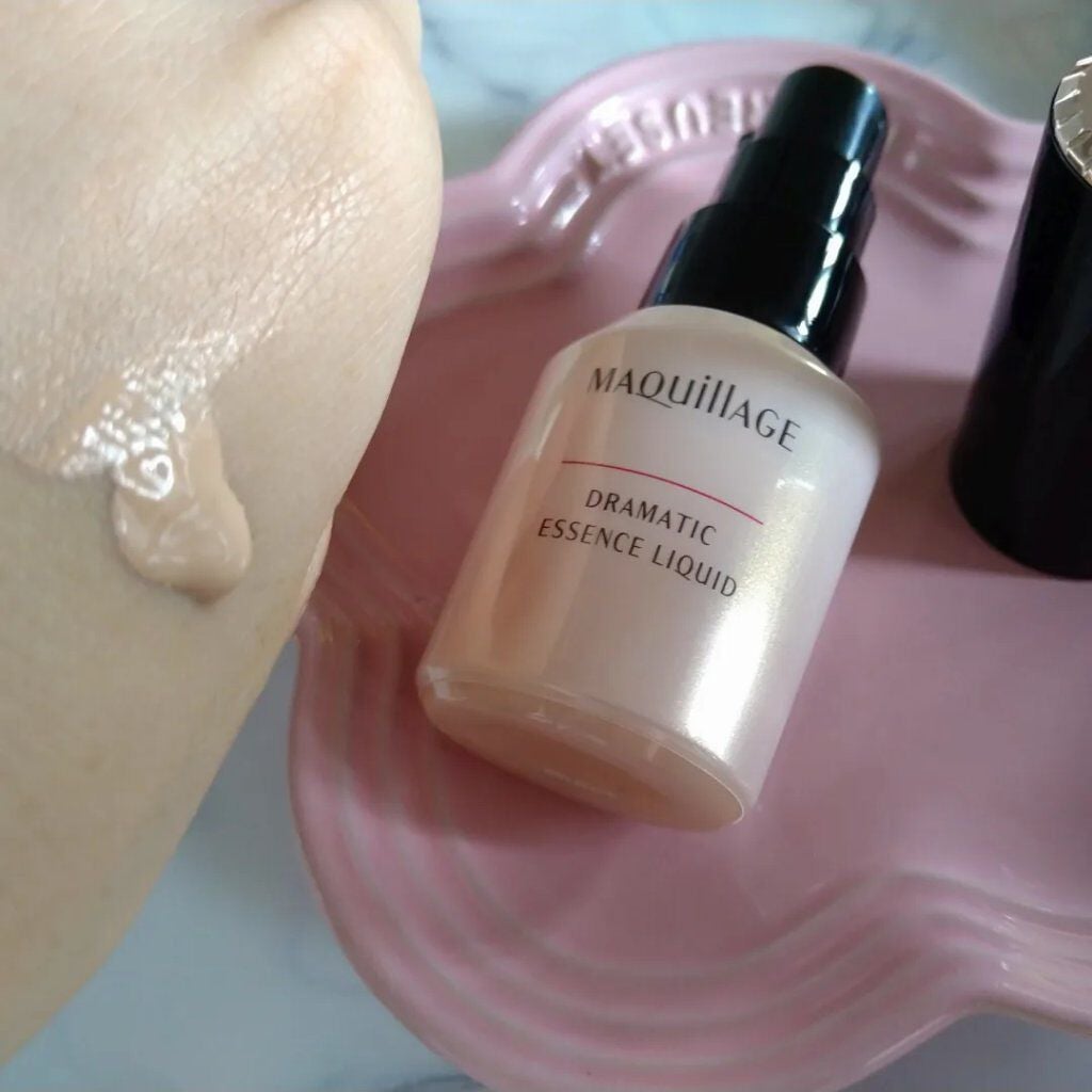 ドラマティックエッセンスリキッド/マキアージュ/リキッドファンデーションを使ったクチコミ(2枚目)