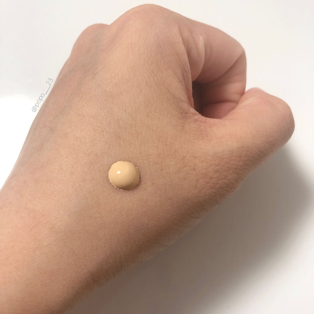 プリズム・リーブル・スキンケアリング・グロウ/GIVENCHY/リキッドファンデーションを使ったクチコミ(2枚目)