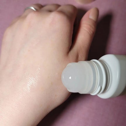 8x4 アロマスイッチ ロールオン マンハッタンリネンの香り/8x4/デオドラント・制汗剤を使ったクチコミ(3枚目)