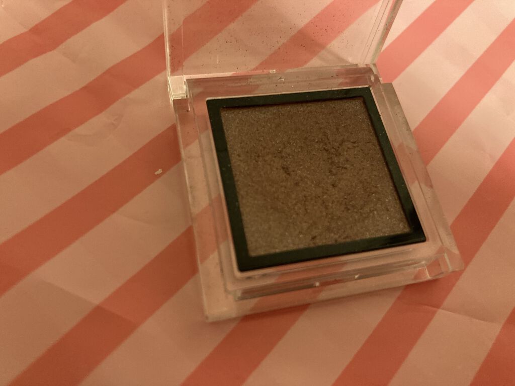 アディクション ザ アイシャドウ/ADDICTION/単色アイシャドウを使ったクチコミ（2枚目）