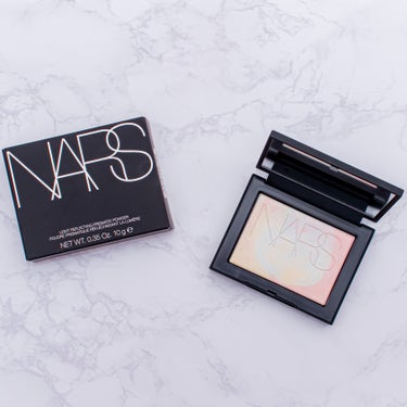 ライトリフレクティング プリズマティックパウダー/NARS/プレストパウダーを使ったクチコミ（1枚目）