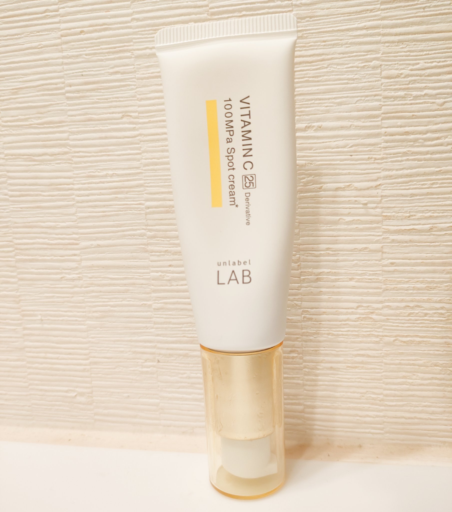  V スポットクリーム /unlabel/フェイスクリームを使ったクチコミ（2枚目）