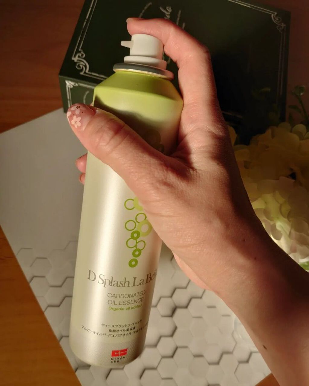 ディースプラッシュ・ラベッラ 炭酸オイル美容液/GINZA:ARK/ネック・デコルテケアを使ったクチコミ（2枚目）