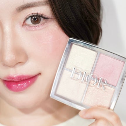 ディオール バックステージ フェイス グロウ パレット/Dior/ハイライトを使ったクチコミ(5枚目)