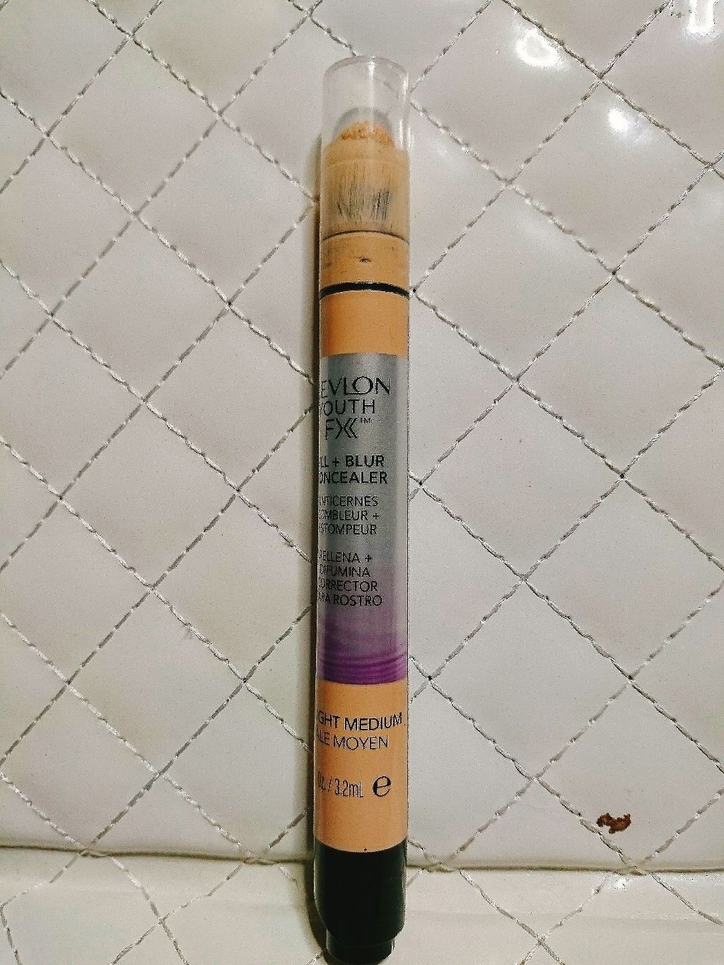 ユース エフエックス フィル＋ブラー コンシーラー/REVLON/リキッドコンシーラーを使ったクチコミ（1枚目）