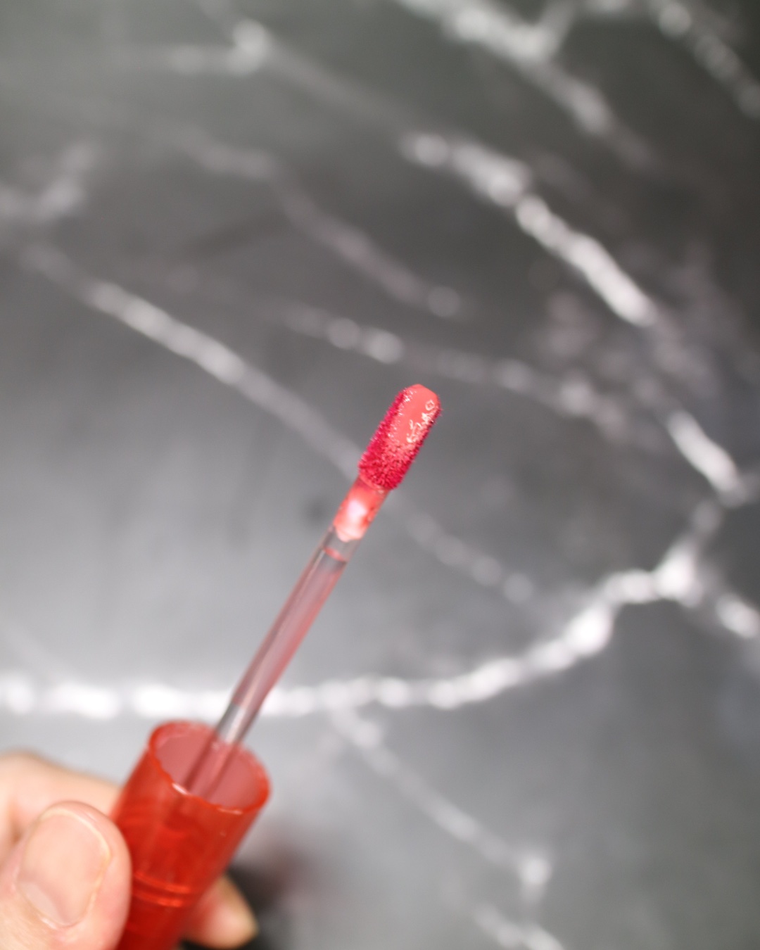 バイフラワーグラスデューティント/ネイチャーリパブリック/リップティントを使ったクチコミ（3枚目）