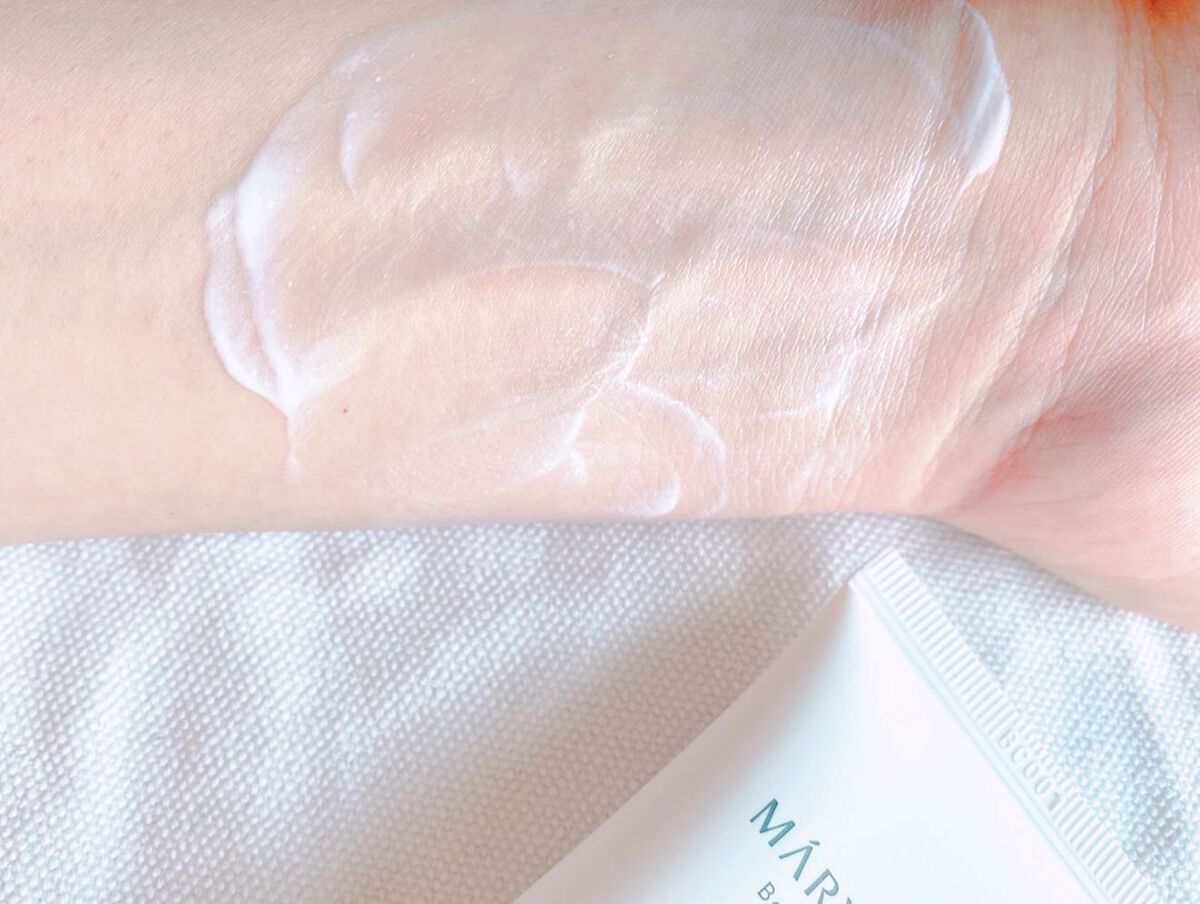 MARY&MAY シカスージングサンクリームのクチコミ「.
.
MARY & MAY
CICA Soothing Sun Cream

SPF50+ .....」（3枚目）