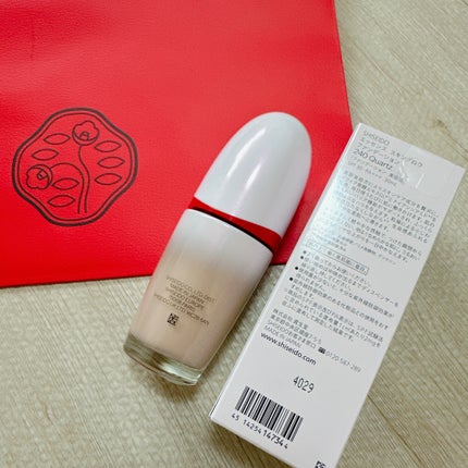 エッセンス スキングロウ ファンデーション/SHISEIDO/リキッドファンデーションを使ったクチコミ(2枚目)