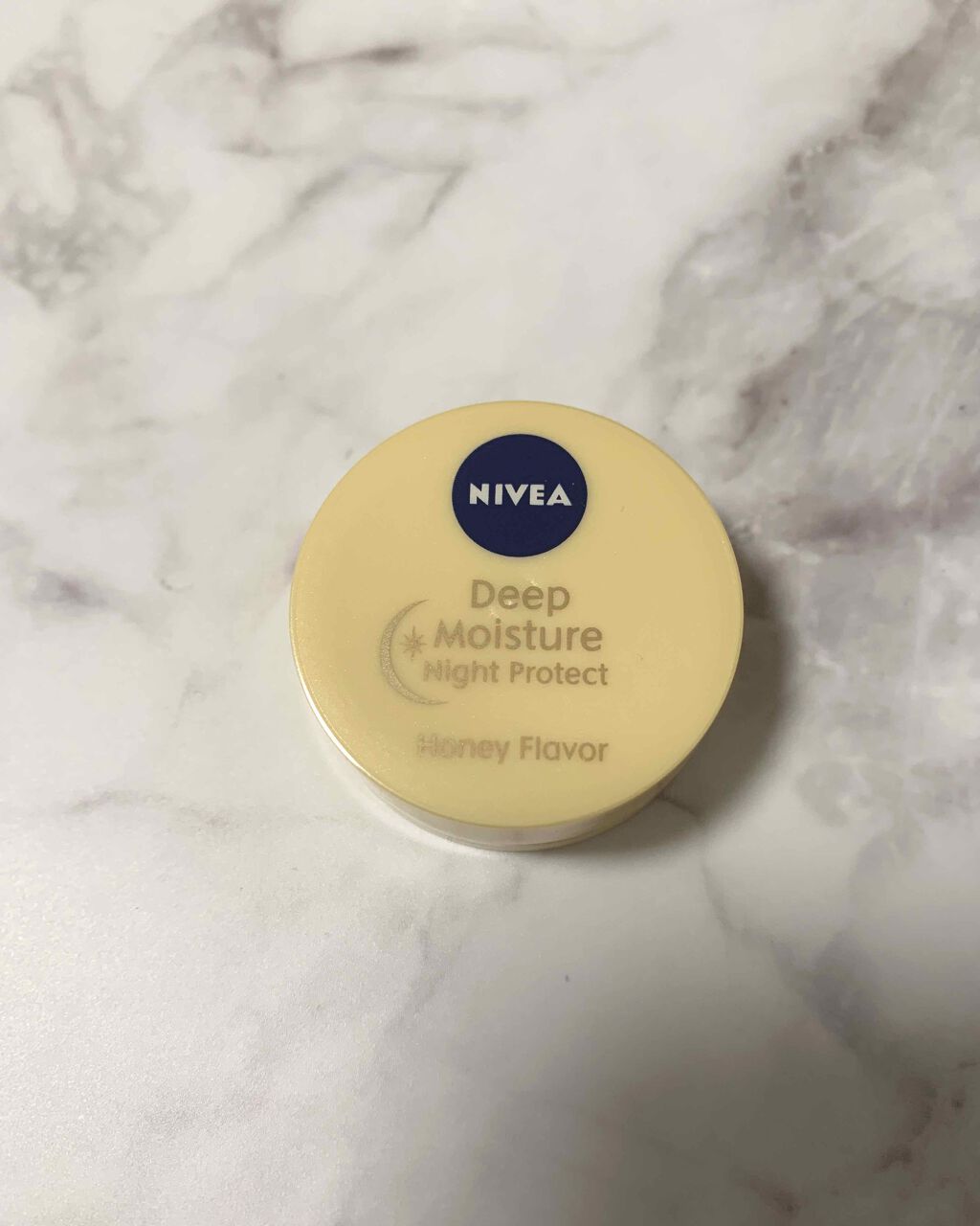 ディープモイスチャーナイトプロテクト はちみつの香り/ニベア/リップマスクを使ったクチコミ(1枚目)