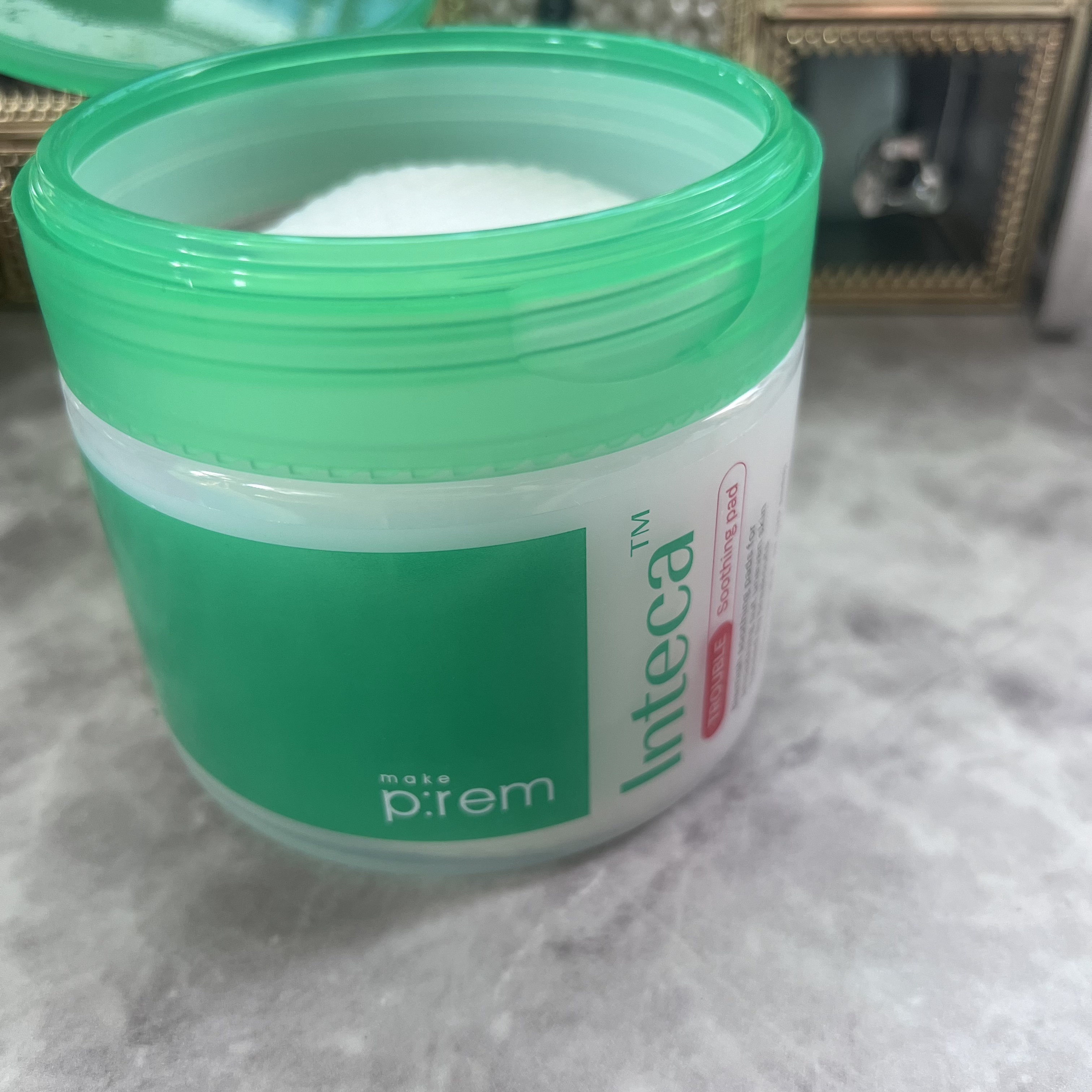 make prem インテカトラブルスージングパッドのクチコミ「美容液がヒタヒタで気持ちいいパッド💚

┈┈┈┈┈┈┈┈┈┈┈┈┈┈┈┈┈┈┈┈

#PR m.....」（1枚目）