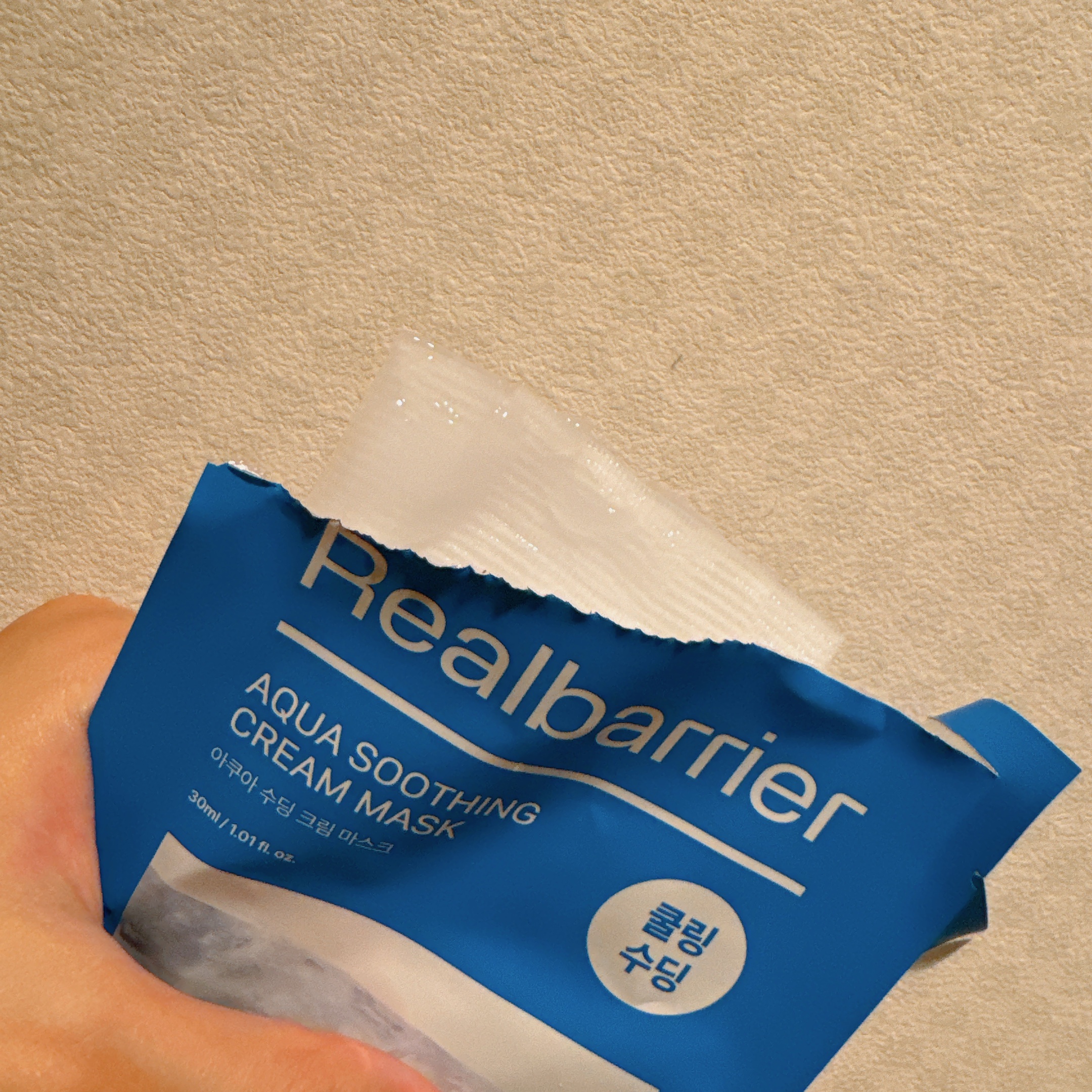 アクアスージングクリームマスク/Real Barrier/シートマスク・パックを使ったクチコミ（3枚目）