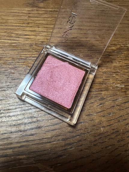 アイプランナー R03 ルバーブジャム/excel/単色アイシャドウを使ったクチコミ(2枚目)