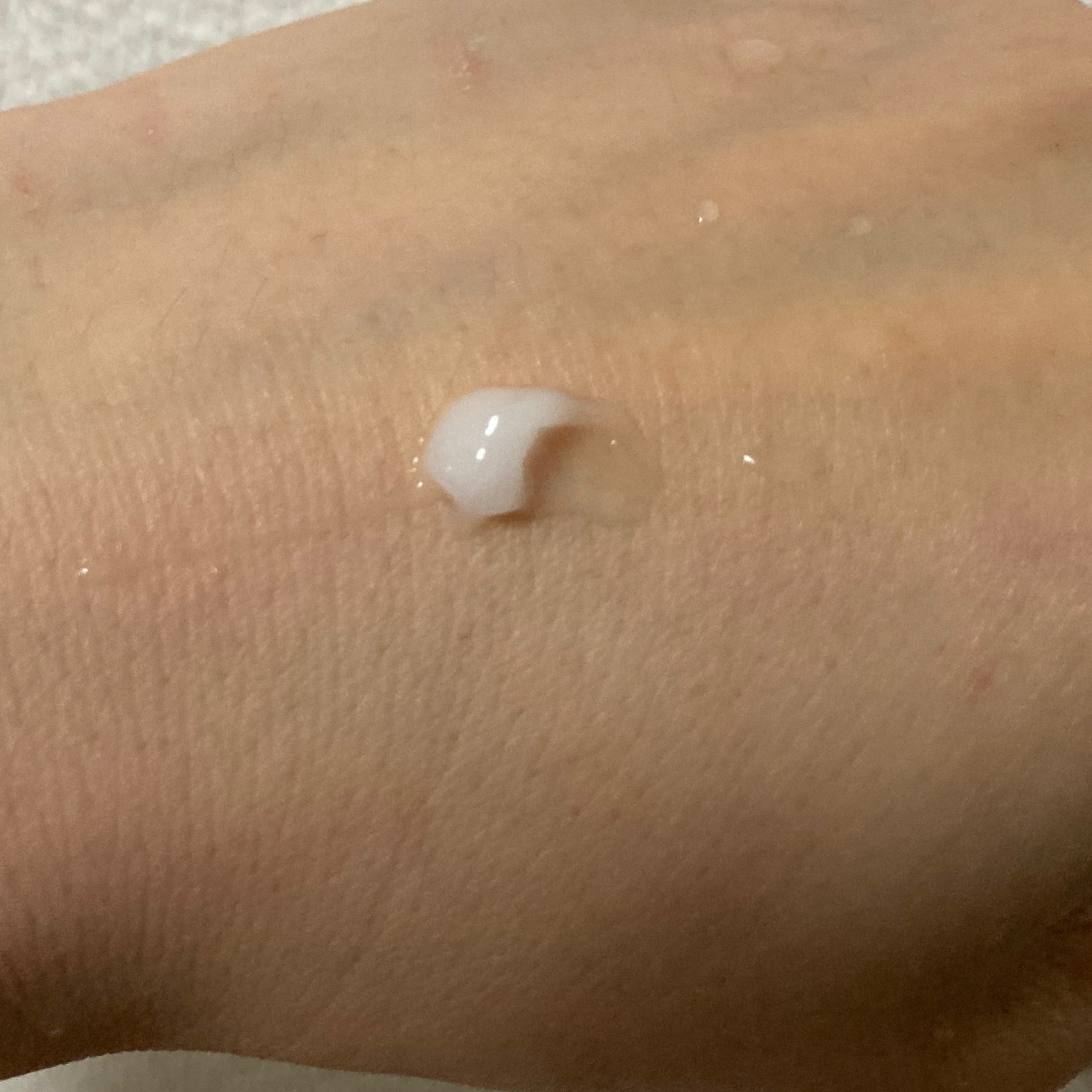 SNAIL SLEEPING HAIR AMPOULE/La'dor/アウトバストリートメントを使ったクチコミ（2枚目）