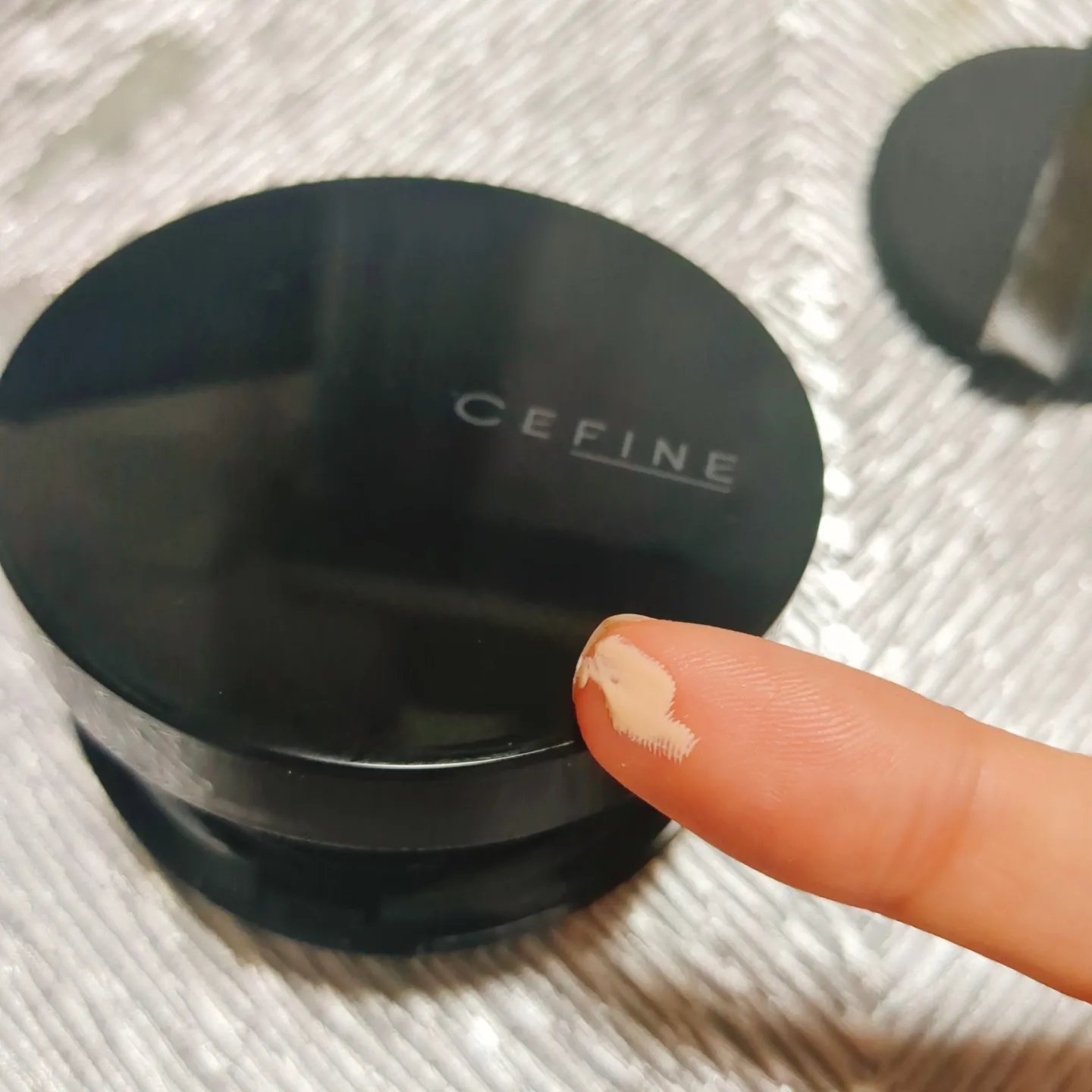 シルキーウェットリクイド 本品/セフィーヌ/クリーム・エマルジョンファンデーションを使ったクチコミ（3枚目）