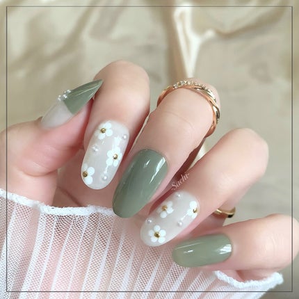 カラフルネイルズ/キャンメイク/マニキュアを使ったクチコミ(2枚目)