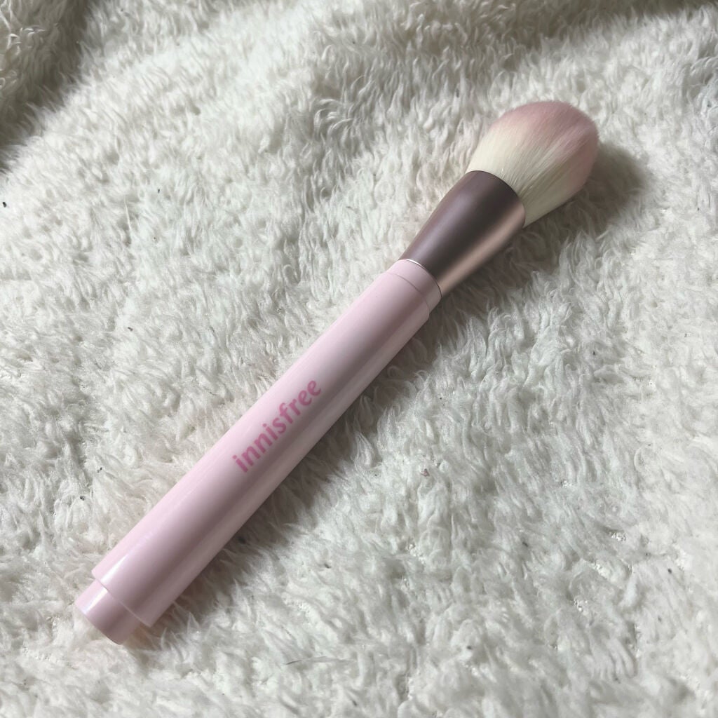 マスター パウダー ブラシ/innisfree/メイクブラシを使ったクチコミ(2枚目)