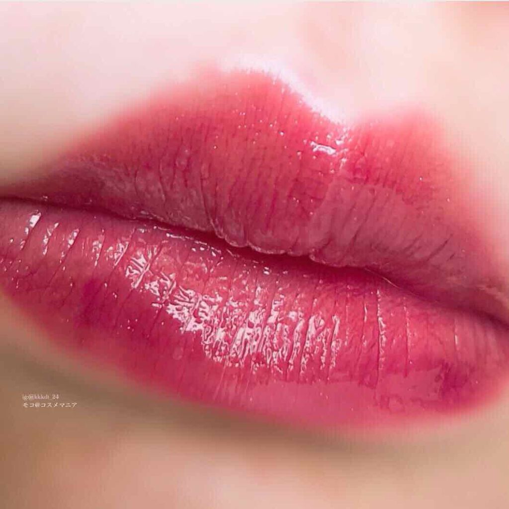 コンスピキュアス リップグロス/Amplitude/リップグロスを使ったクチコミ(4枚目)