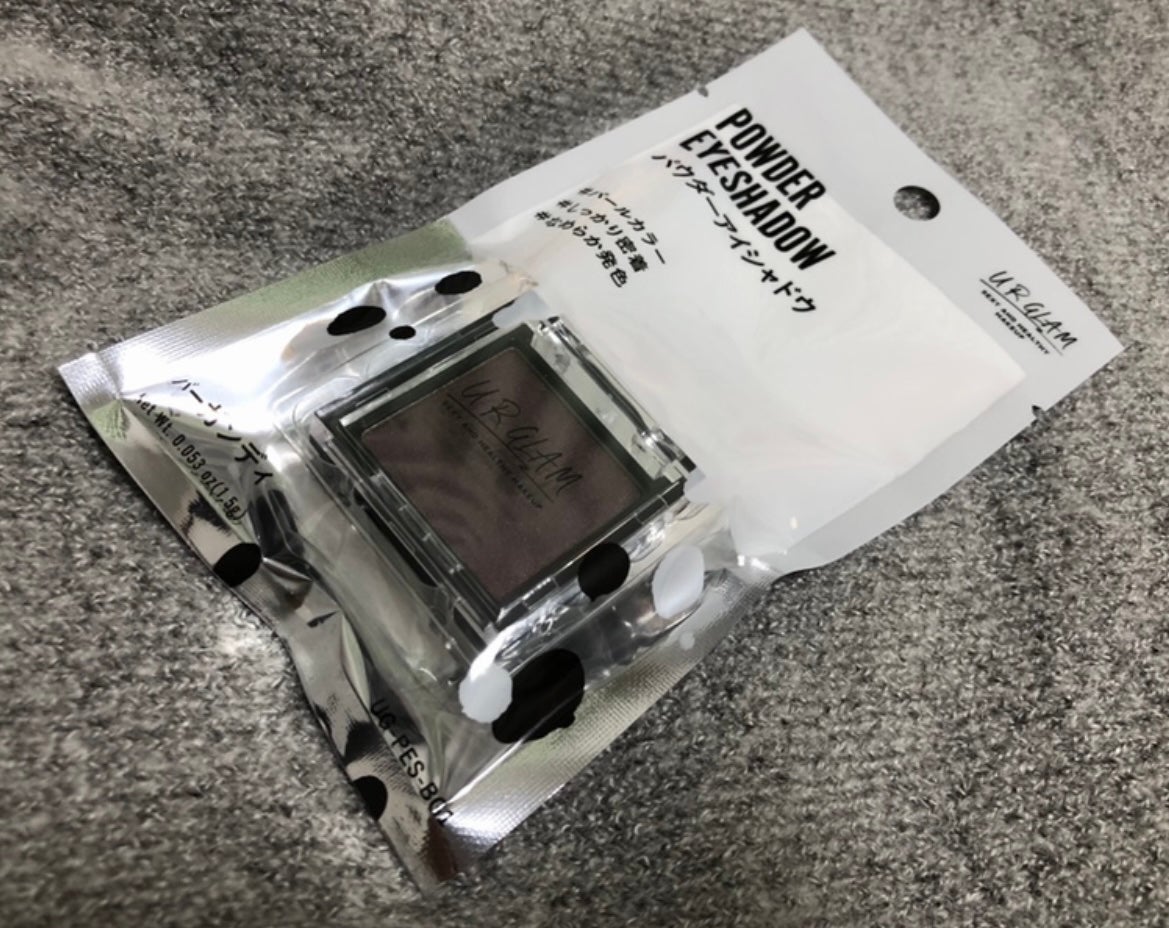 UR GLAM POWDER EYESHADOW/U R GLAM/単色アイシャドウを使ったクチコミ(2枚目)