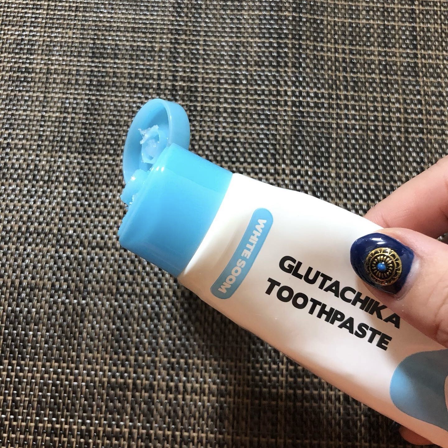 グルタチカホワイトスーム歯磨き粉/Dr.Viuum/歯磨き粉を使ったクチコミ（2枚目）