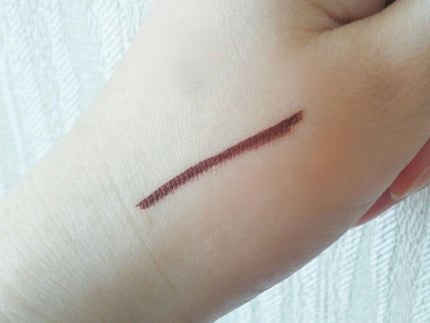 アヴァンセ ジョリ・エ ジョリ・エ リキッドアイライナー/アヴァンセ/リキッドアイライナーを使ったクチコミ(4枚目)