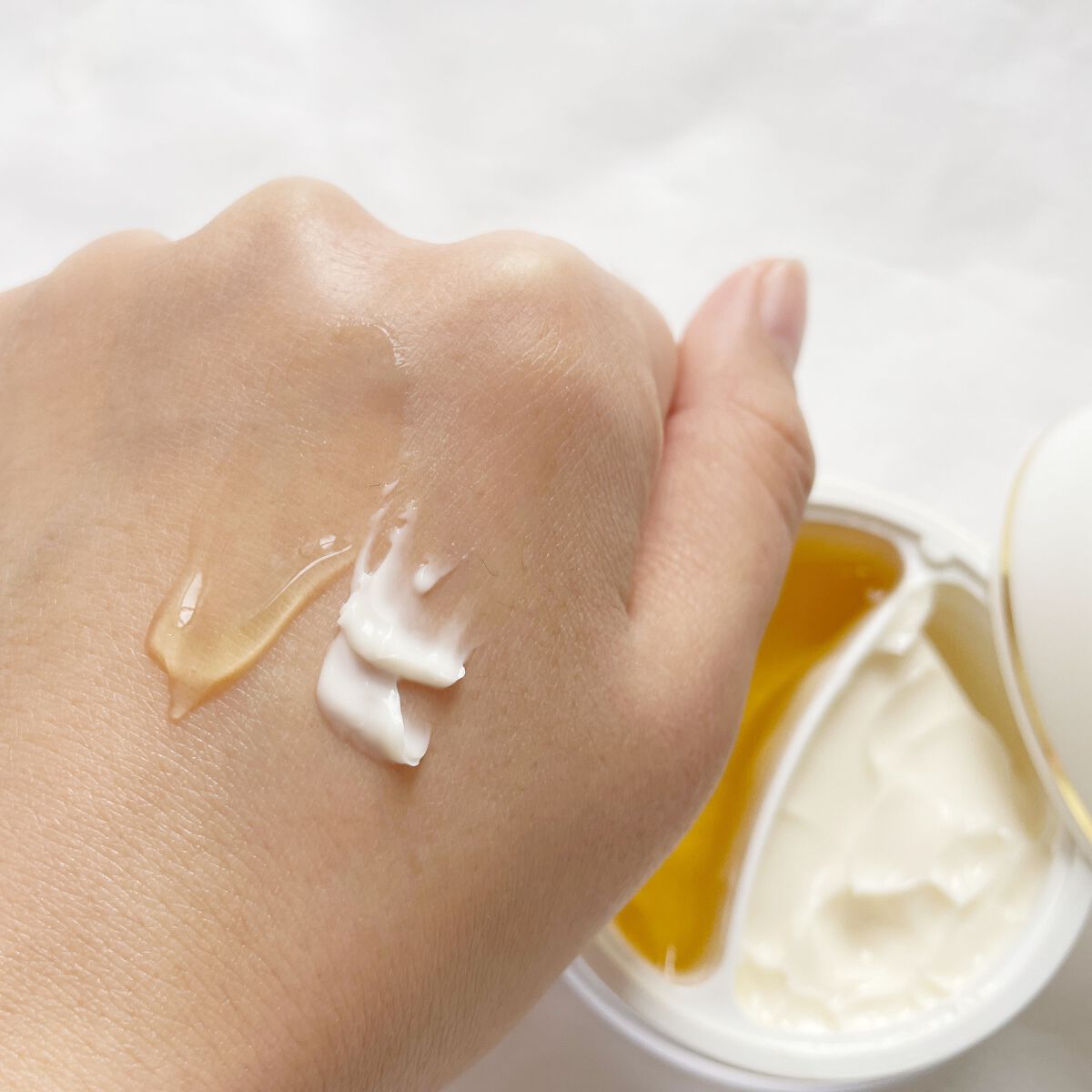 ホワイトトリュフダブルセラムアンドクリーム/ダルバ/フェイスクリームを使ったクチコミ(3枚目)