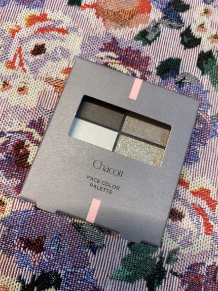 フェイスカラーパレット/チャコット・コスメティクス/アイシャドウパレットを使ったクチコミ(1枚目)