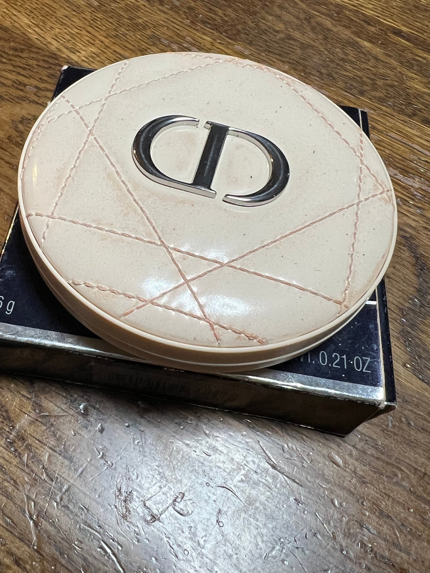 ディオールスキン フォーエヴァー クチュール ルミナイザー/Dior/プレストパウダーを使ったクチコミ(2枚目)