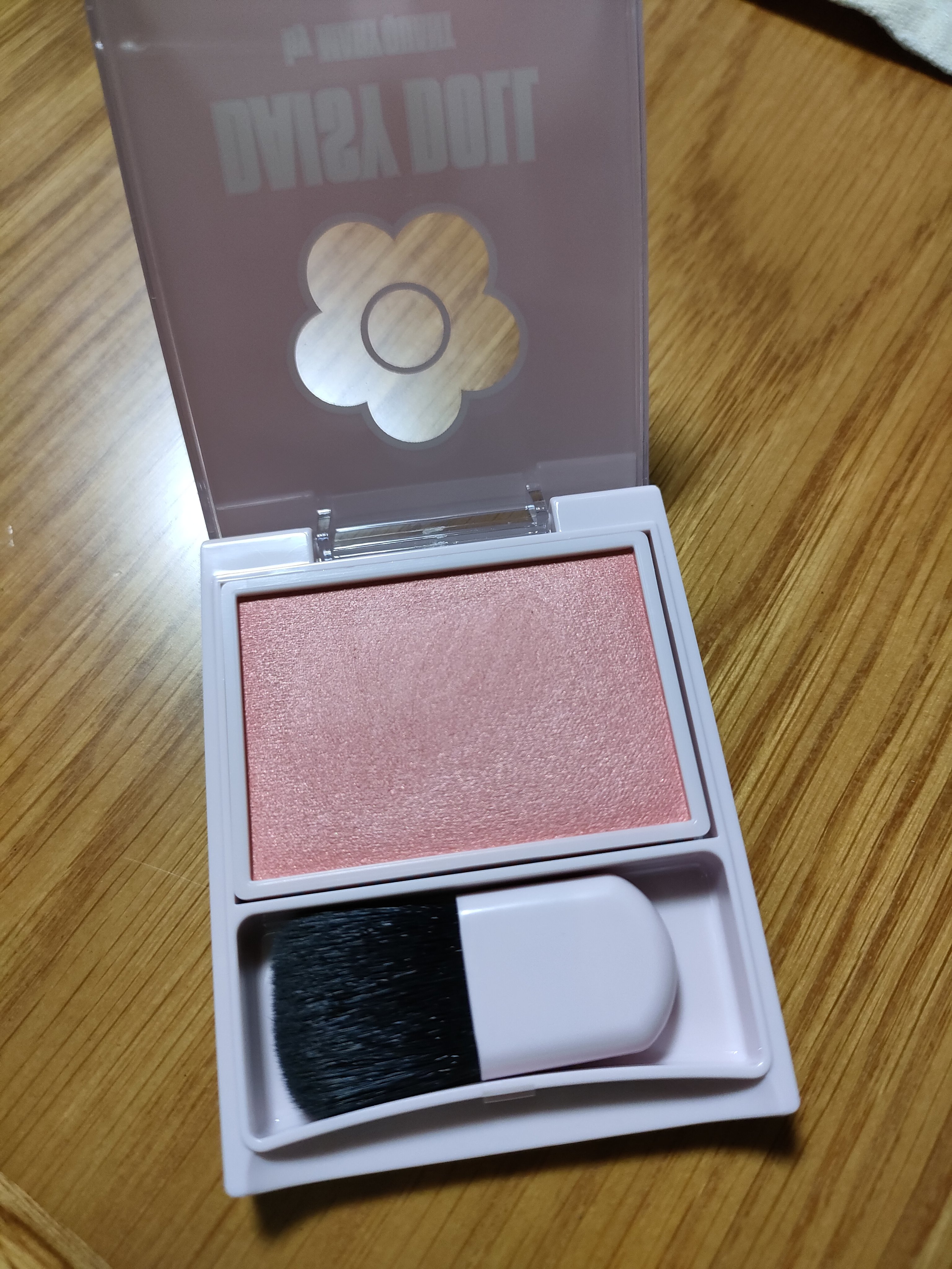 パウダーブラッシュ O-01 ウォームオレンジ/DAISY DOLL by MARY QUANT/パウダーチークを使ったクチコミ（3枚目）