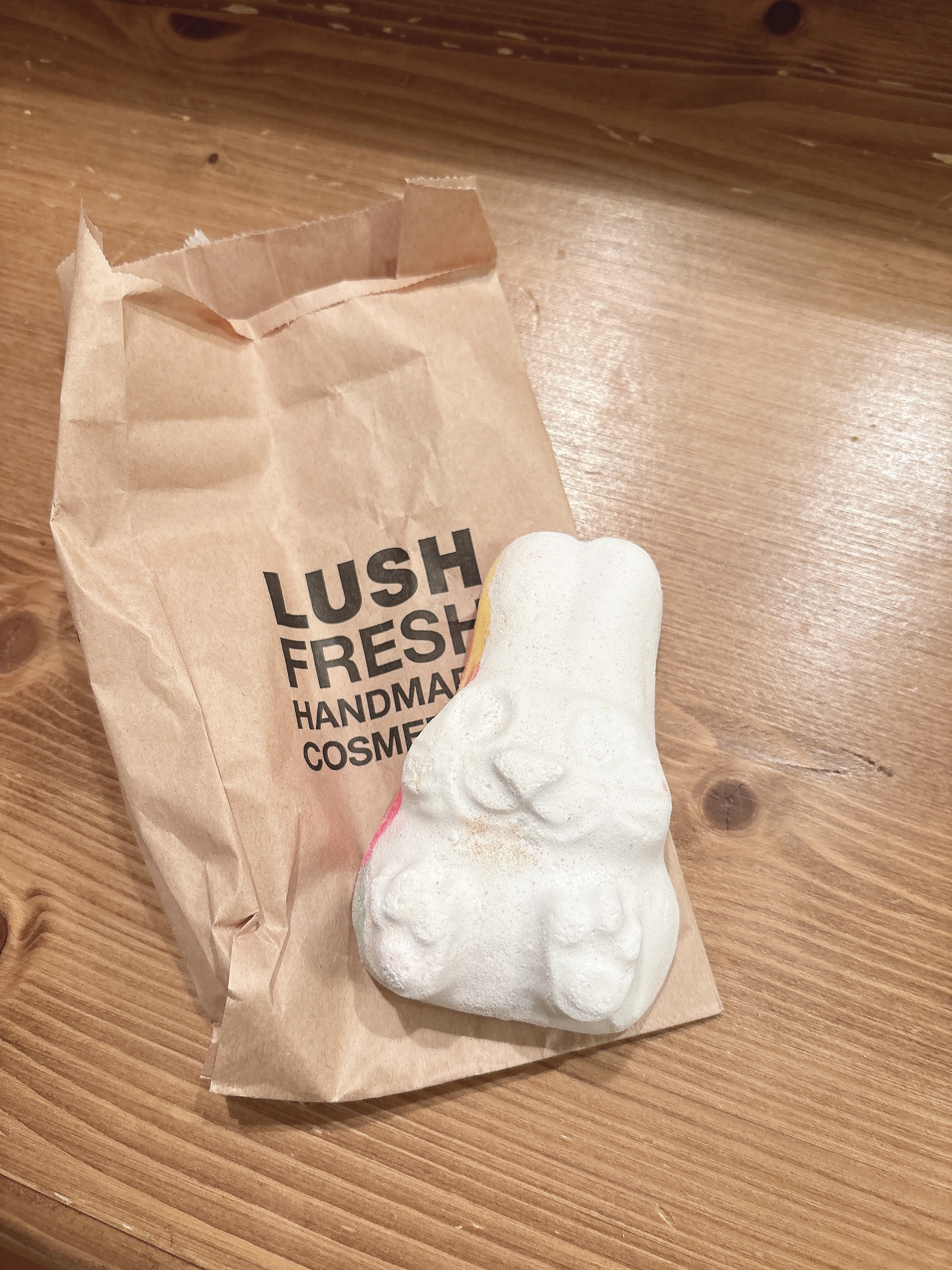 フォロー ザ ホワイトラビット（バスボム）/ラッシュ/炭酸系入浴剤を使ったクチコミ（1枚目）