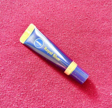 ニベア ロイヤルブルーリップ 濃密美容ケア/ニベア/リップ美容液を使ったクチコミ(1枚目)