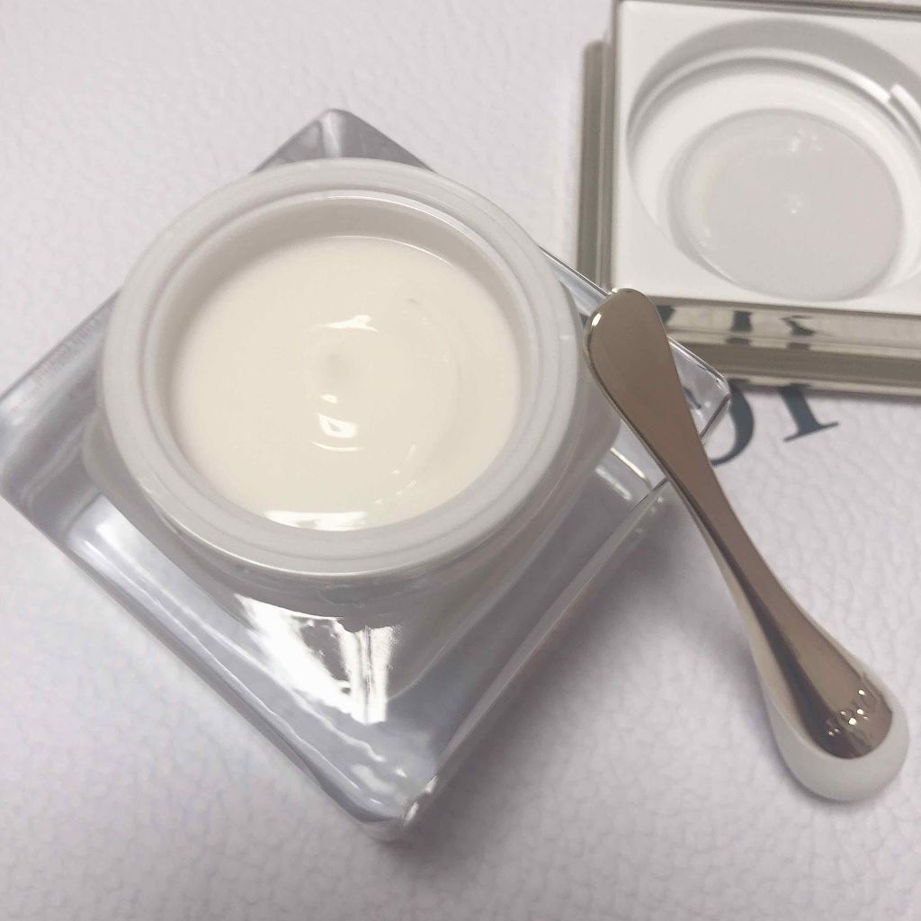 プレステージ ラ クレーム レジェール/Dior/フェイスクリームを使ったクチコミ（2枚目）