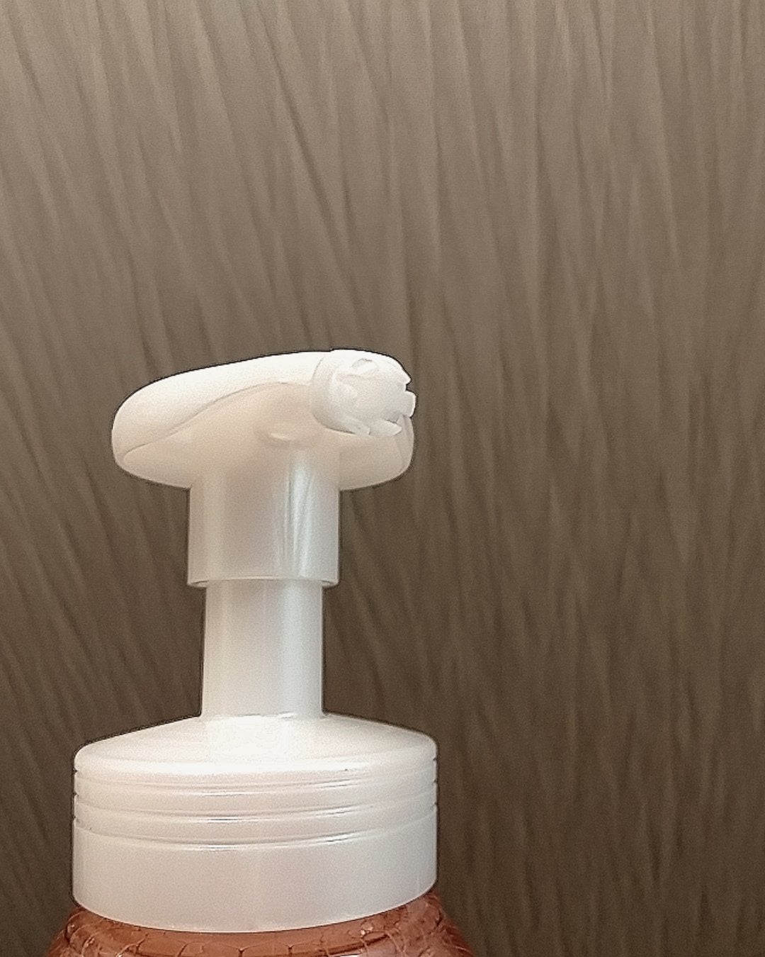 ビオレ ザ ハンド 泡ハンドソープ シフォンローズの香り/ビオレ/ハンドソープを使ったクチコミ(4枚目)