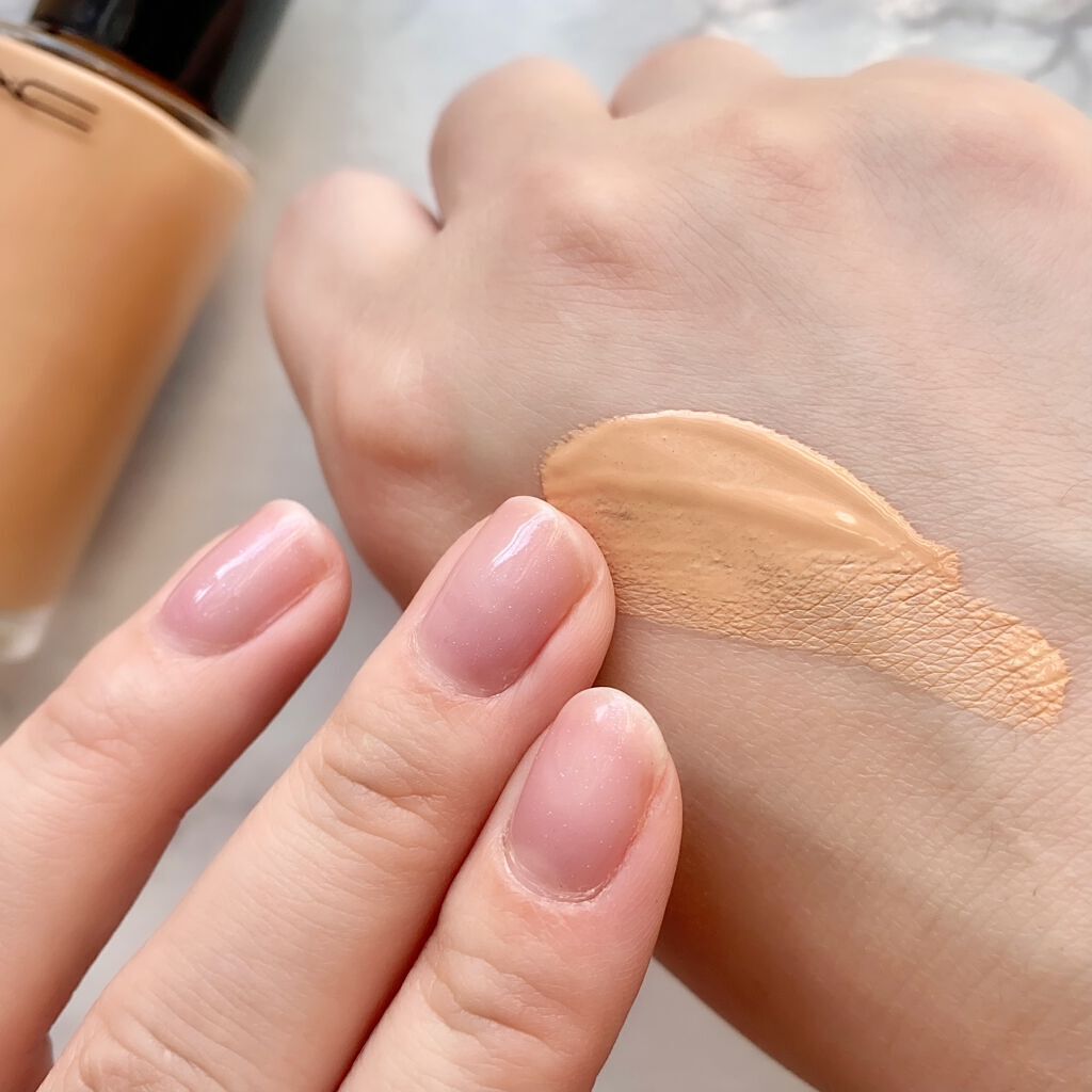 スタジオフィックス フルイッド SPF 15/M・A・C/リキッドファンデーションを使ったクチコミ(3枚目)