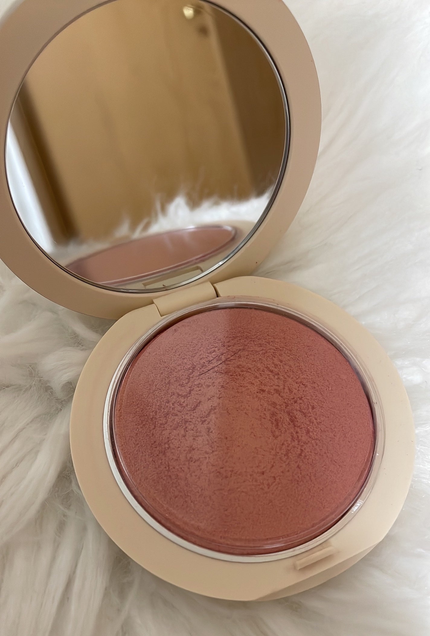 ディオールスキン フォーエヴァー クチュール ルミナイザー/Dior/プレストパウダーを使ったクチコミ(1枚目)