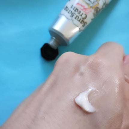 薬用足指さらさらクリーム/デオナチュレ/デオドラント・制汗剤を使ったクチコミ(3枚目)